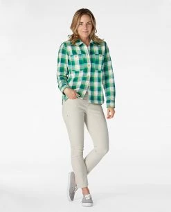 Stio Women's Hutkeeper Flannel Shirt -Stio Sales Shop W Hutkeeper Wetland Plaid 3 15f7dbbd 4585 4d88 9a39 c2a05a477468